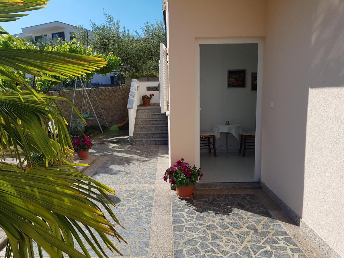 Apartmani ASSA Krk Krk Town Dış mekan fotoğraf